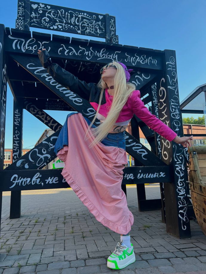 Укороченный жакет-болеро «Barbie Rebel» апсайкл