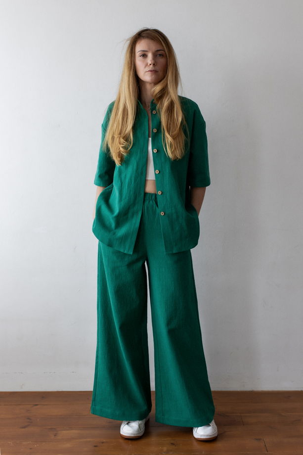 Ярко-зеленые брюки палаццо из плотной крапивы