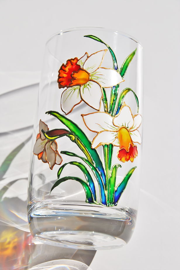 Набор стаканов "Первоцветы" с витражной росписью. Подарок женщине.