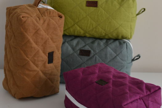 Косметичка из льна на молнии M 24x12x10 см — дорожная и повседневная