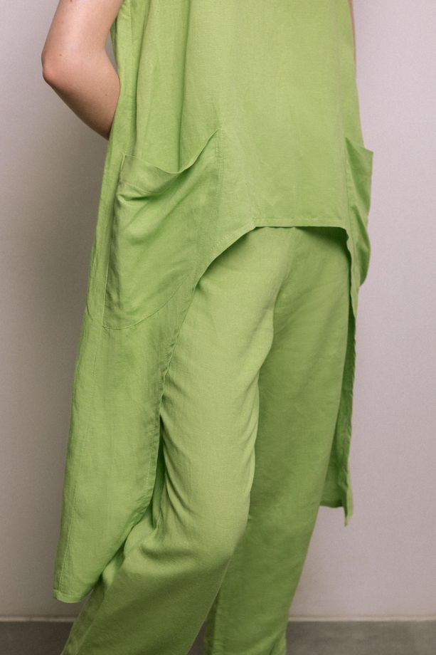 Костюм изо льна