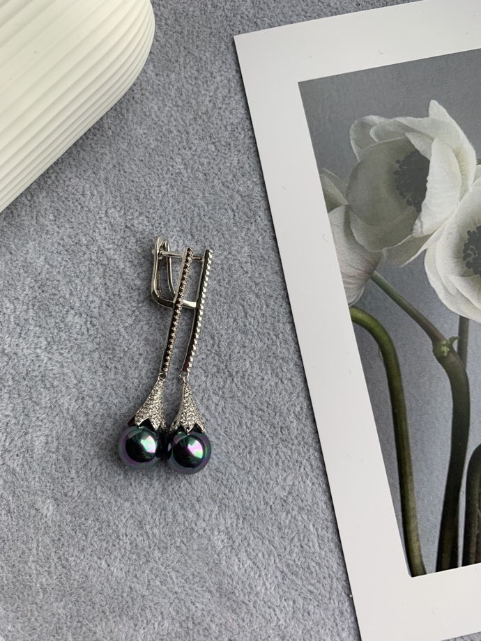 Серьги с натуральным жемчугом «павлин» и фианитами «Полночный бал»