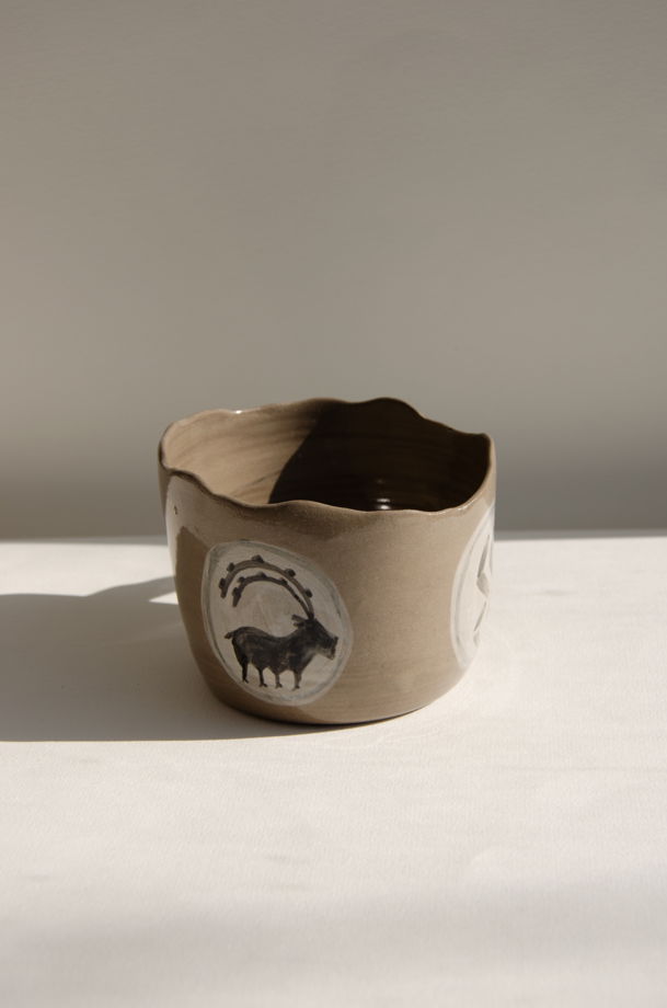 Чашка со скошенным краем «Иранский козлик»