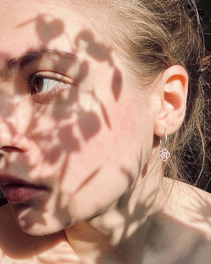 Ассиметричные серьги Rose