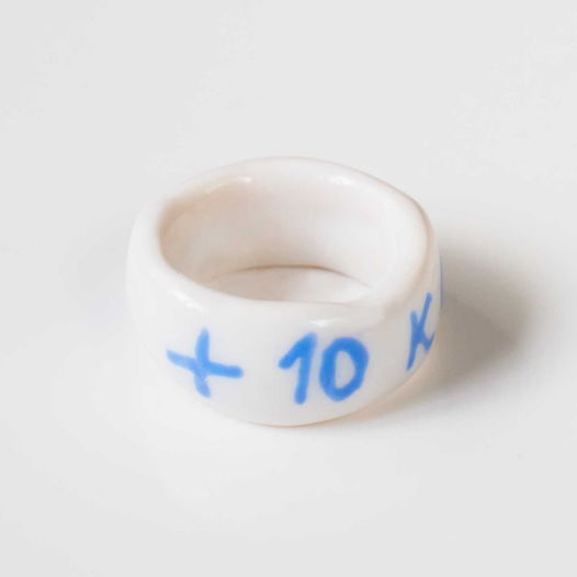 Кольцо «+ 10 к обаянию» из полимерной глины
