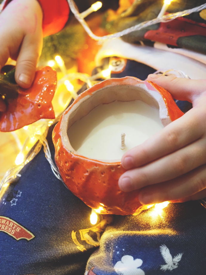 Соевая свеча в керамическом мандарине