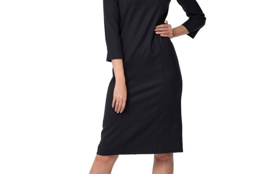 Платье-футляр в черном цвете Виридис