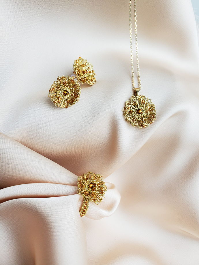 Серьги-пусеты Солнечный цветок, золотые серьги гвоздики