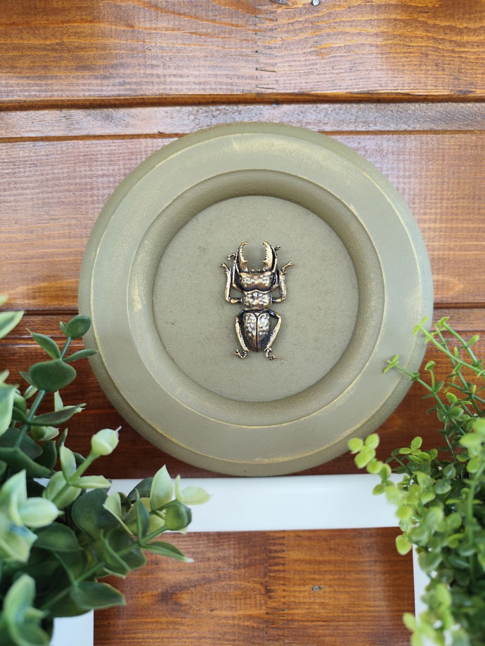 Интерьерное мини панно жук