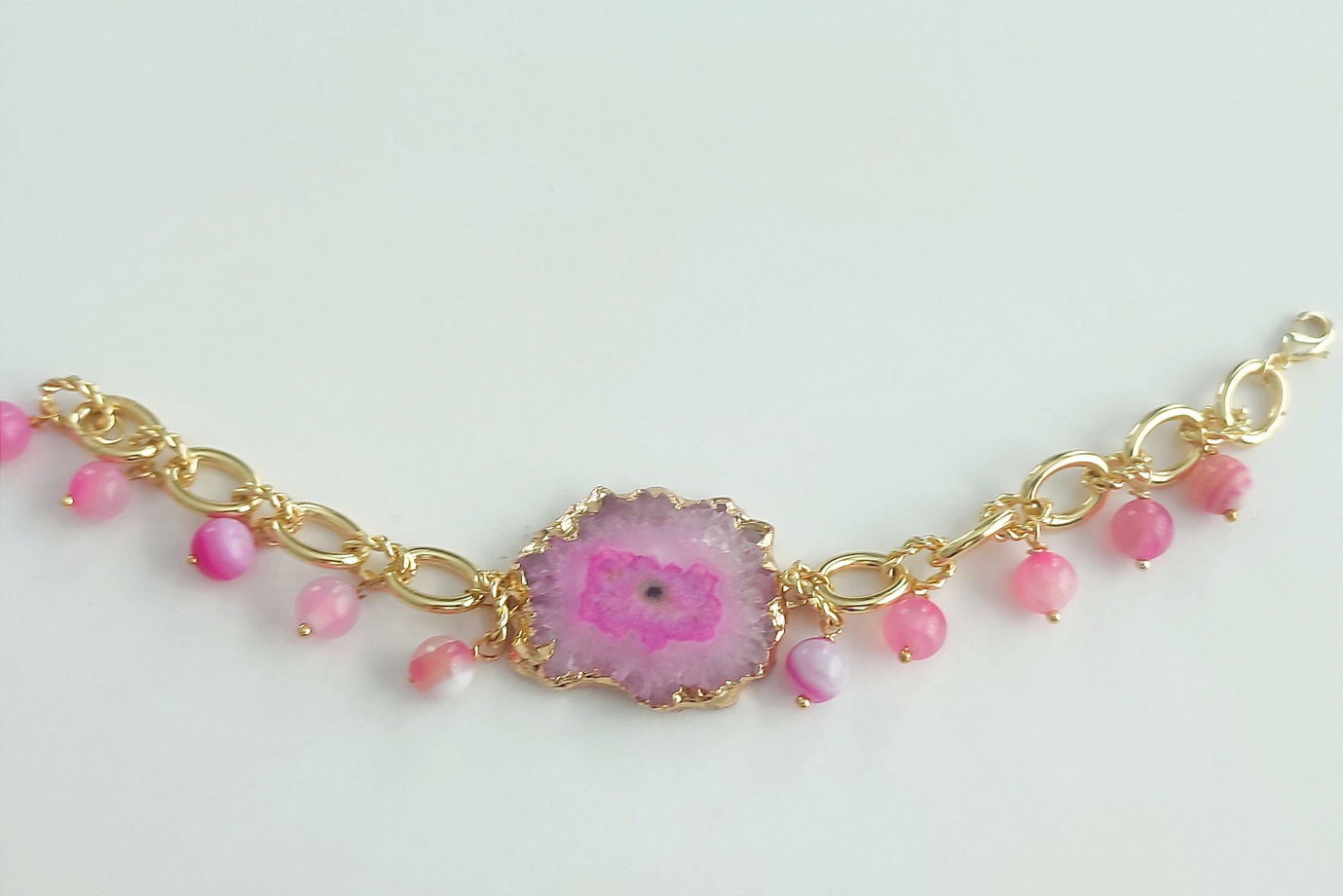 Браслет со срезом камня