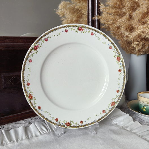 Тарелка Розовая гирлянда, Villeroy & Boch, Метлах, Германия, 1874-1909 гг.
