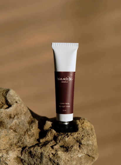 крем-гель вокруг глаз с гиалуроновой кислотой