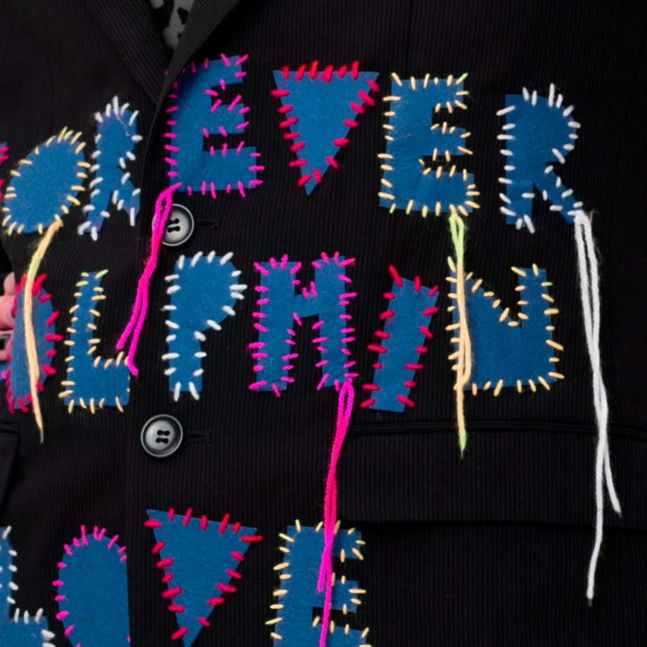 Черный пиджак с цветными буквами Forever dolphin love