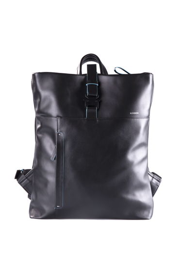 Рюкзак из чёрной кожи с карманом для ноутбука