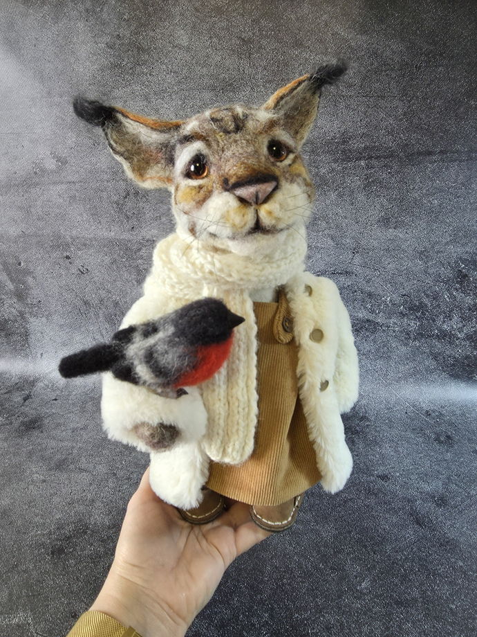 Интерьерная игрушка из шерсти "Рысь Серафима"