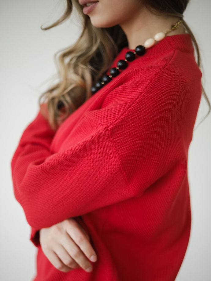 Свитер красный удлиненный