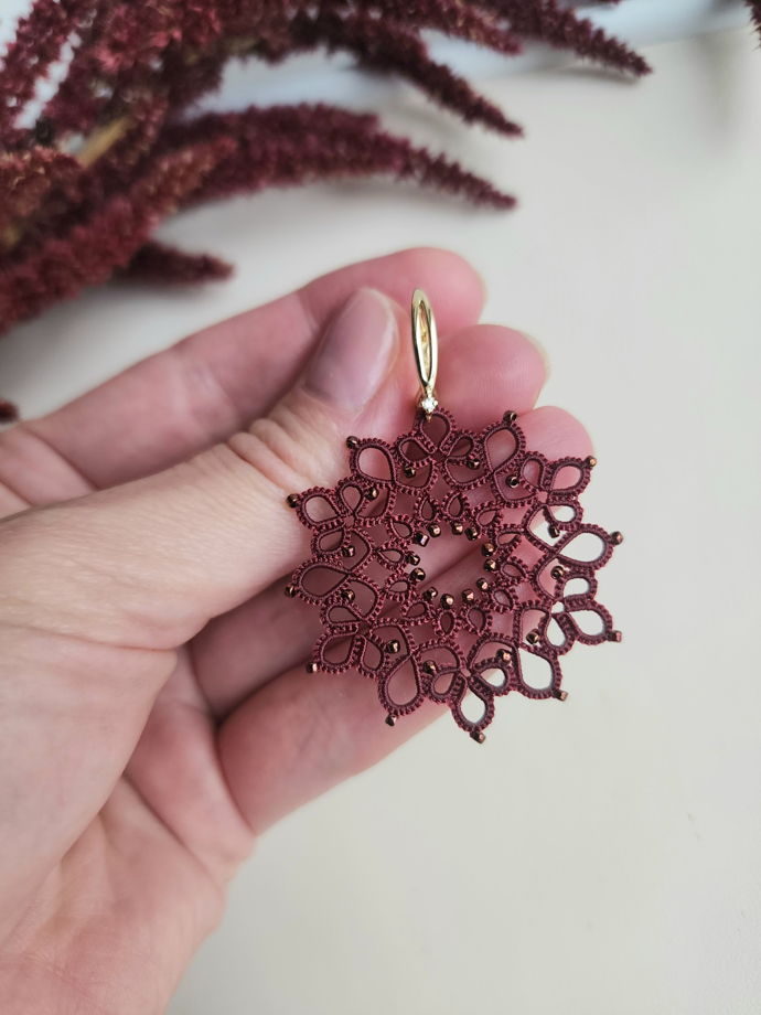 Серьги круглые плетёные, классические бордовые серьги фриволите