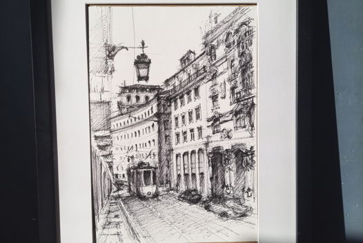 Рисунок ручкой. улица Лиссабона