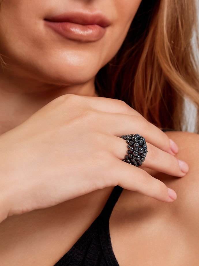 Кольцо женское гибкое из гематита, цвет черный