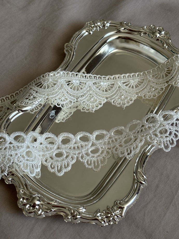 Кружевной чокер с морской ракушкой