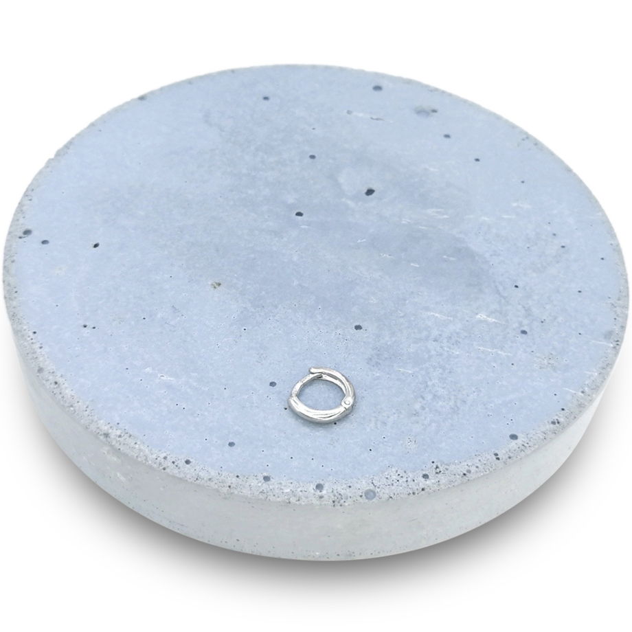 Кольцо в хрящ или козелок S / серебро 925