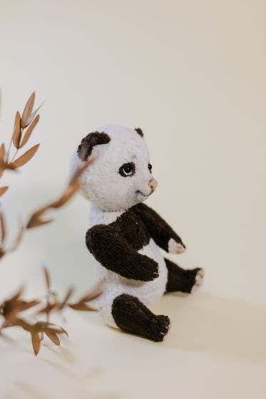 Декоративная игрушка  — "Панда"