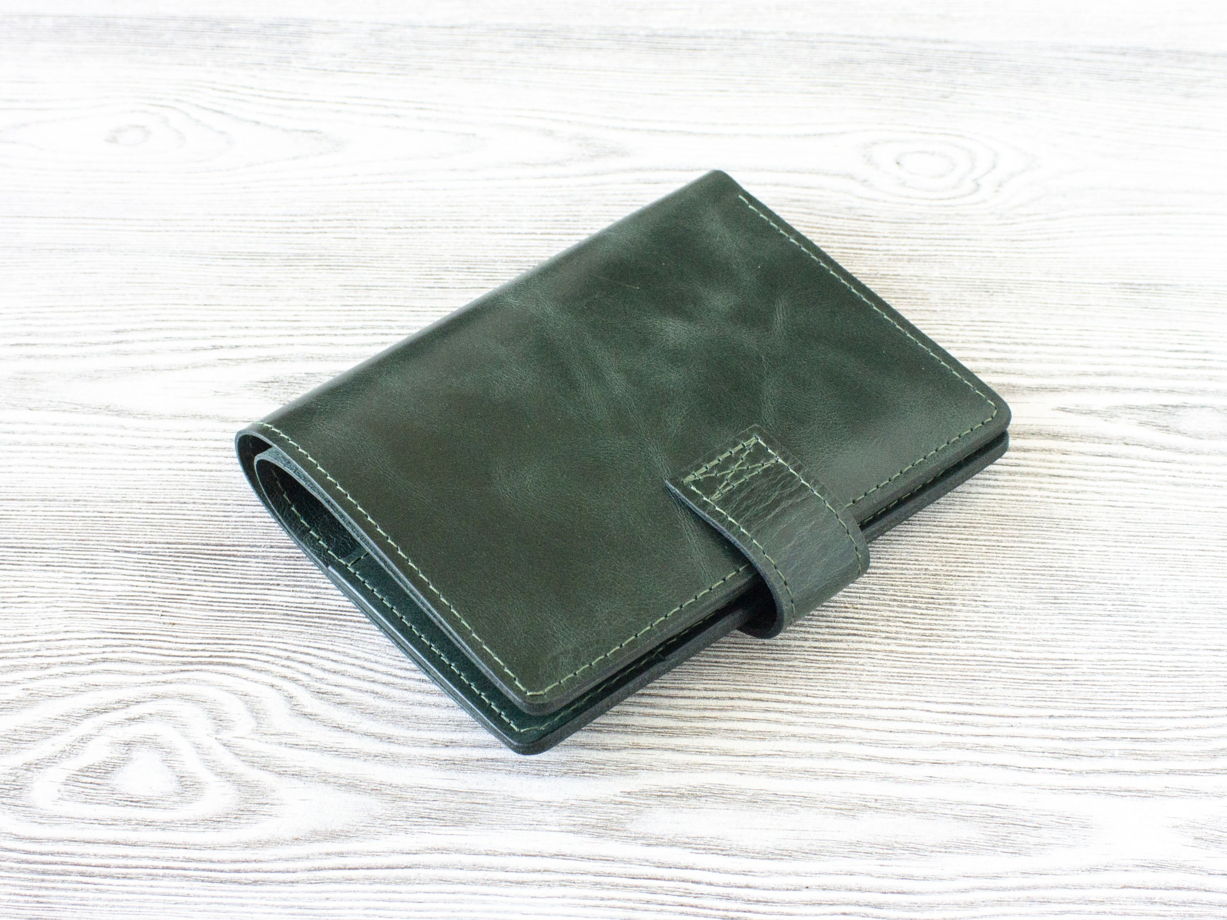 Портмоне из натуральной кожи для прав, СТС, банкнот, пластиковых карт, паспорта, страховки. VIRKUNEN