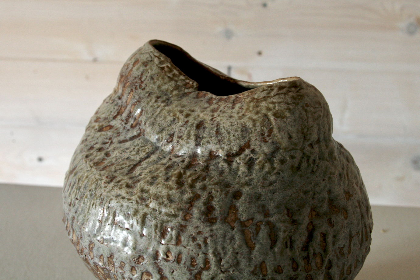 Ваза керамическая Rustic Spring Tsubo