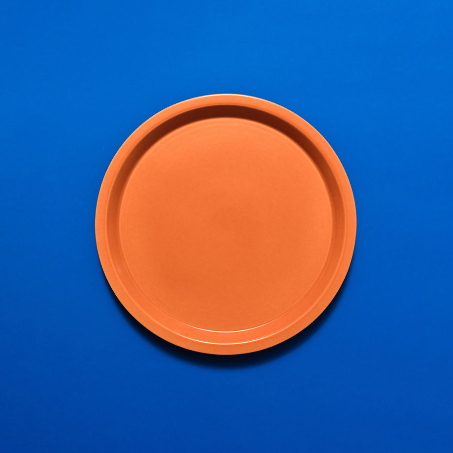 B A S E / малая плоская тарелка