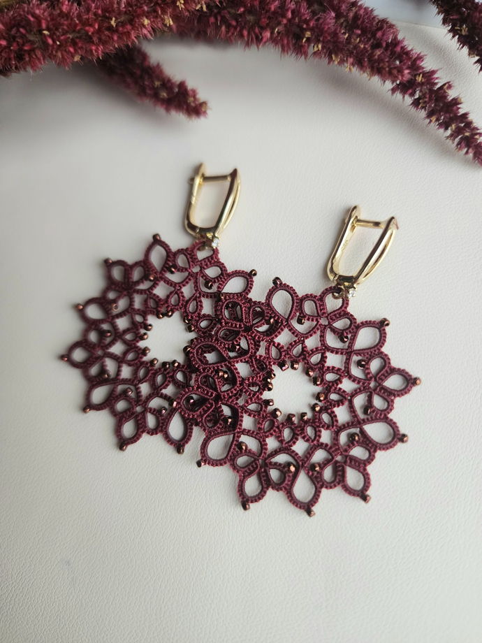 Серьги круглые плетёные, классические бордовые серьги фриволите