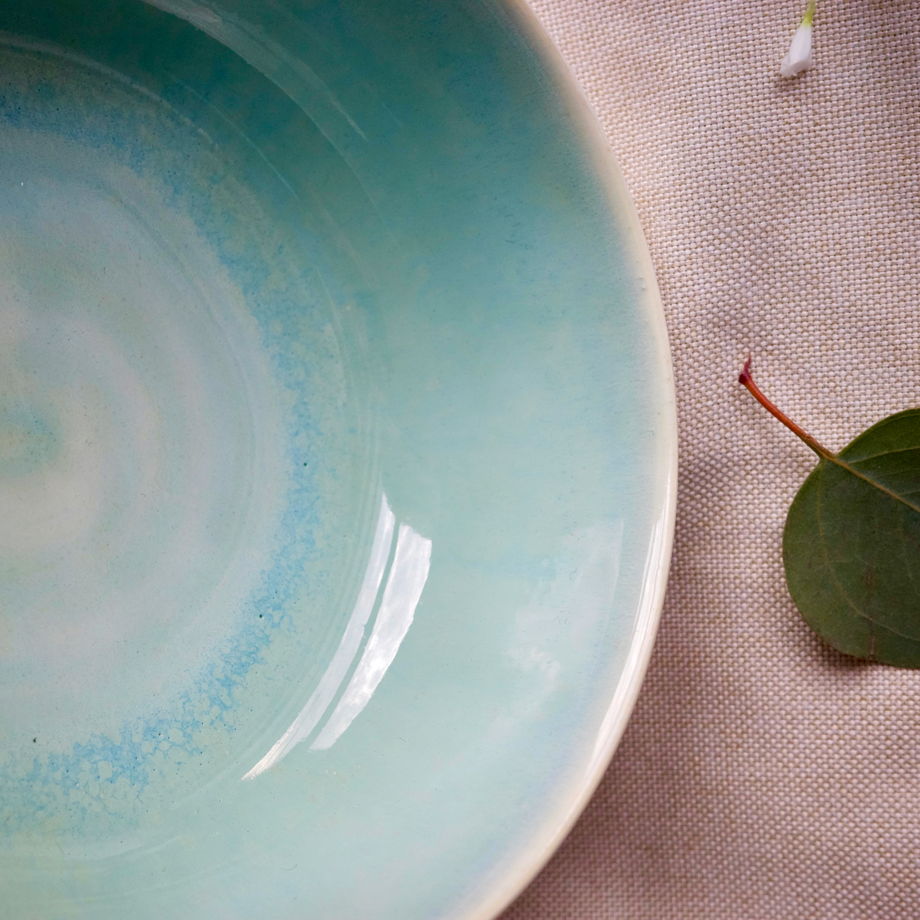 Миска ручной работы бело-бирюзовая,  "Лазурь"