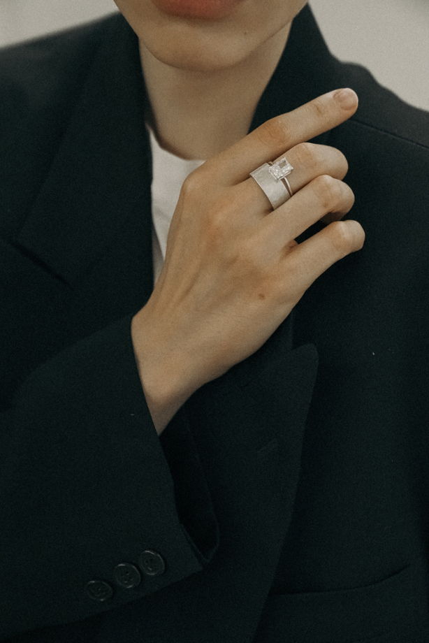 Кольцо unisex из серебра  КУСОК СЕРЕБРА