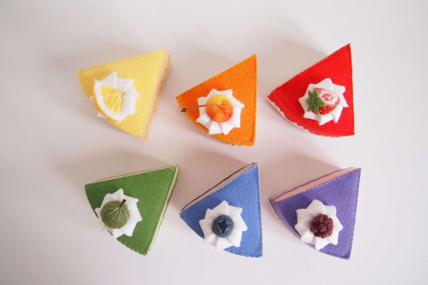 Игрушечная еда из фетра Торт 6 цветов