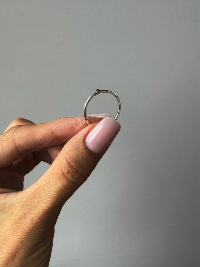 СЕРЕБРЯНОЕ КОЛЬЦО С ШПИНЕЛЬЮ