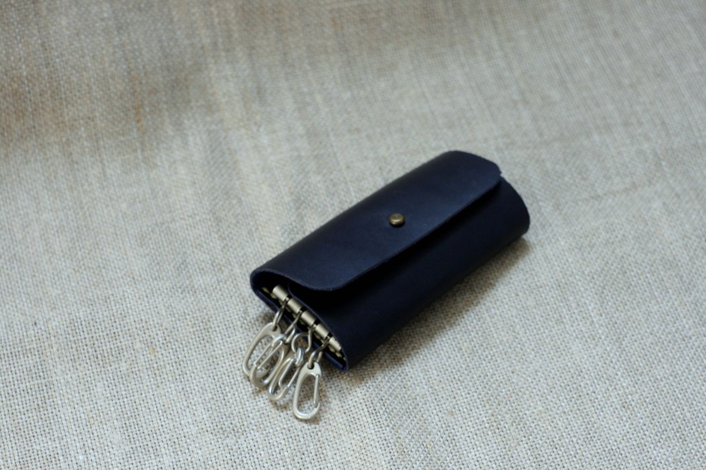 Ключница на 4 ключа, модель "KeyHLDR"