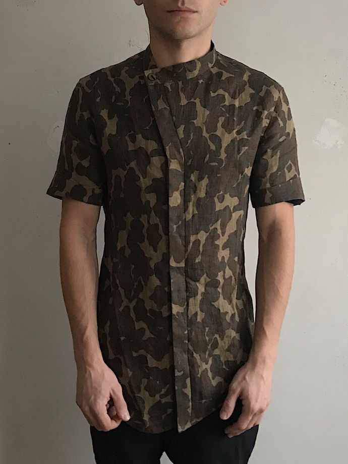 асимметричная рубашка в стиле милитари / военная из вощеного льна