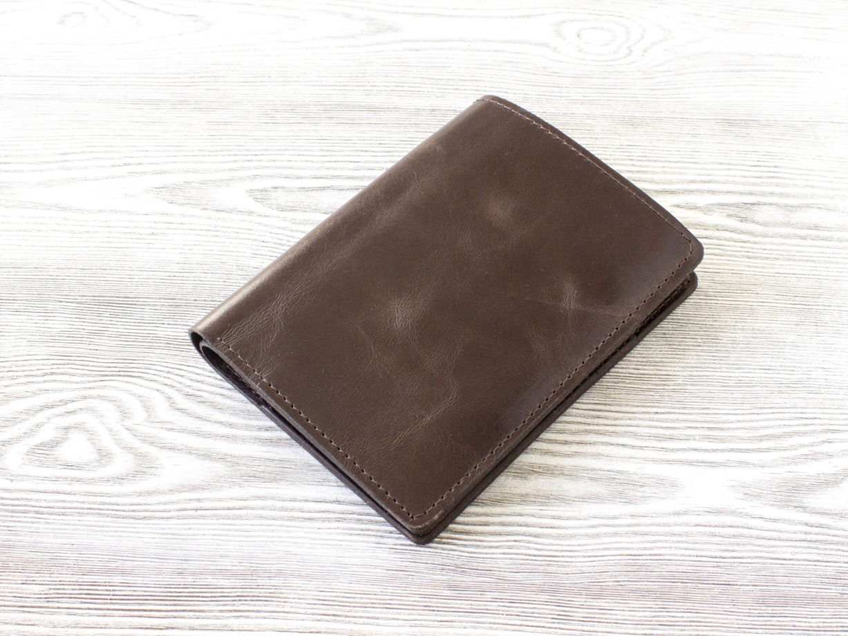 Портмоне из натуральной кожи для прав, СТС, банкнот, пластиковых карт, паспорта, страховки. VIRKUNEN