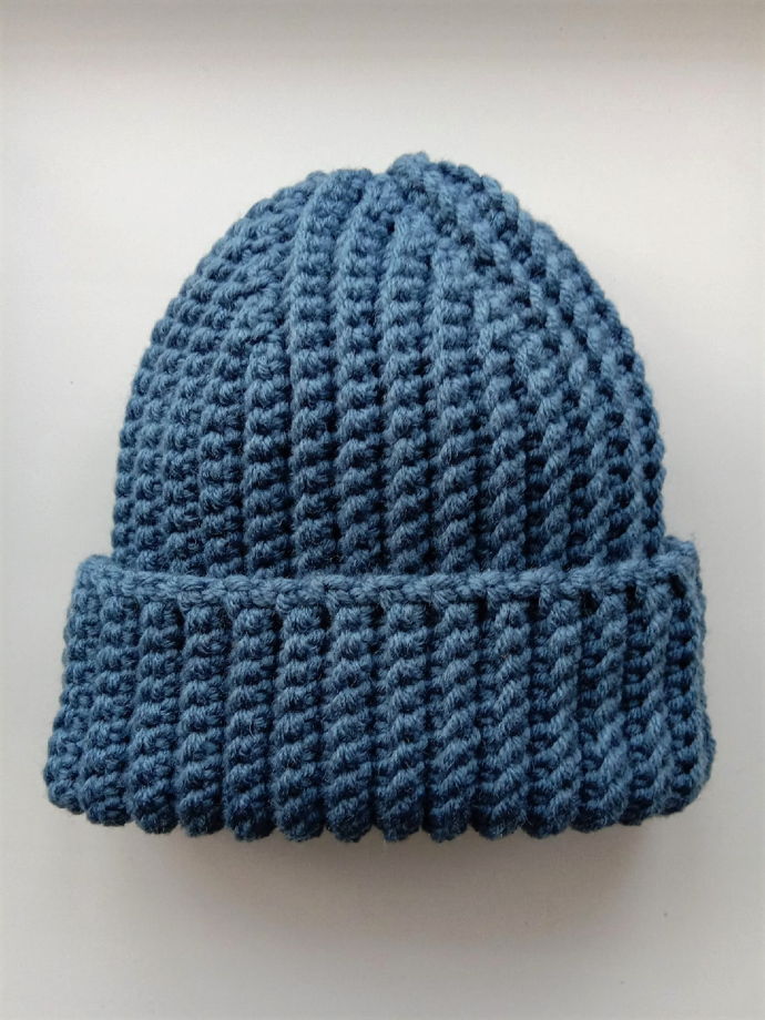 Зимняя шапка бини серо-голубого цвета