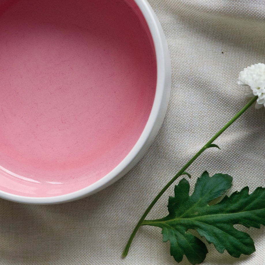 Миска бело-розовая ручной работы "Colors"