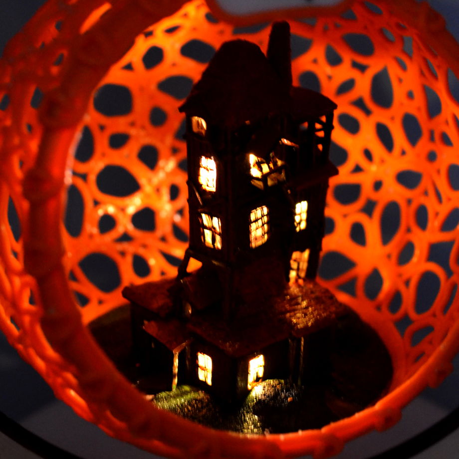 Ажурный шар с подсветкой, серия  "Гарри Поттер" -  "Дом Уизли" (10 см, оранжевый)