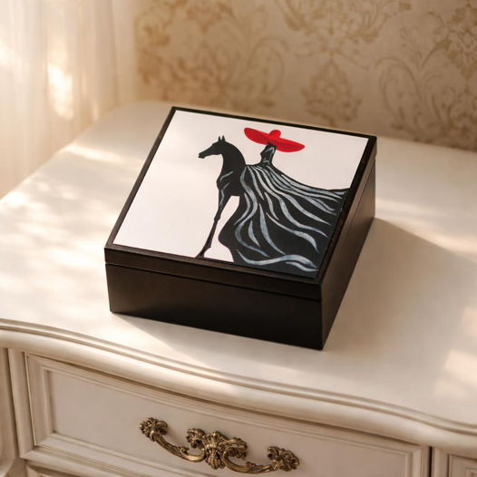 Шкатулка для украшений прогулка на лошади