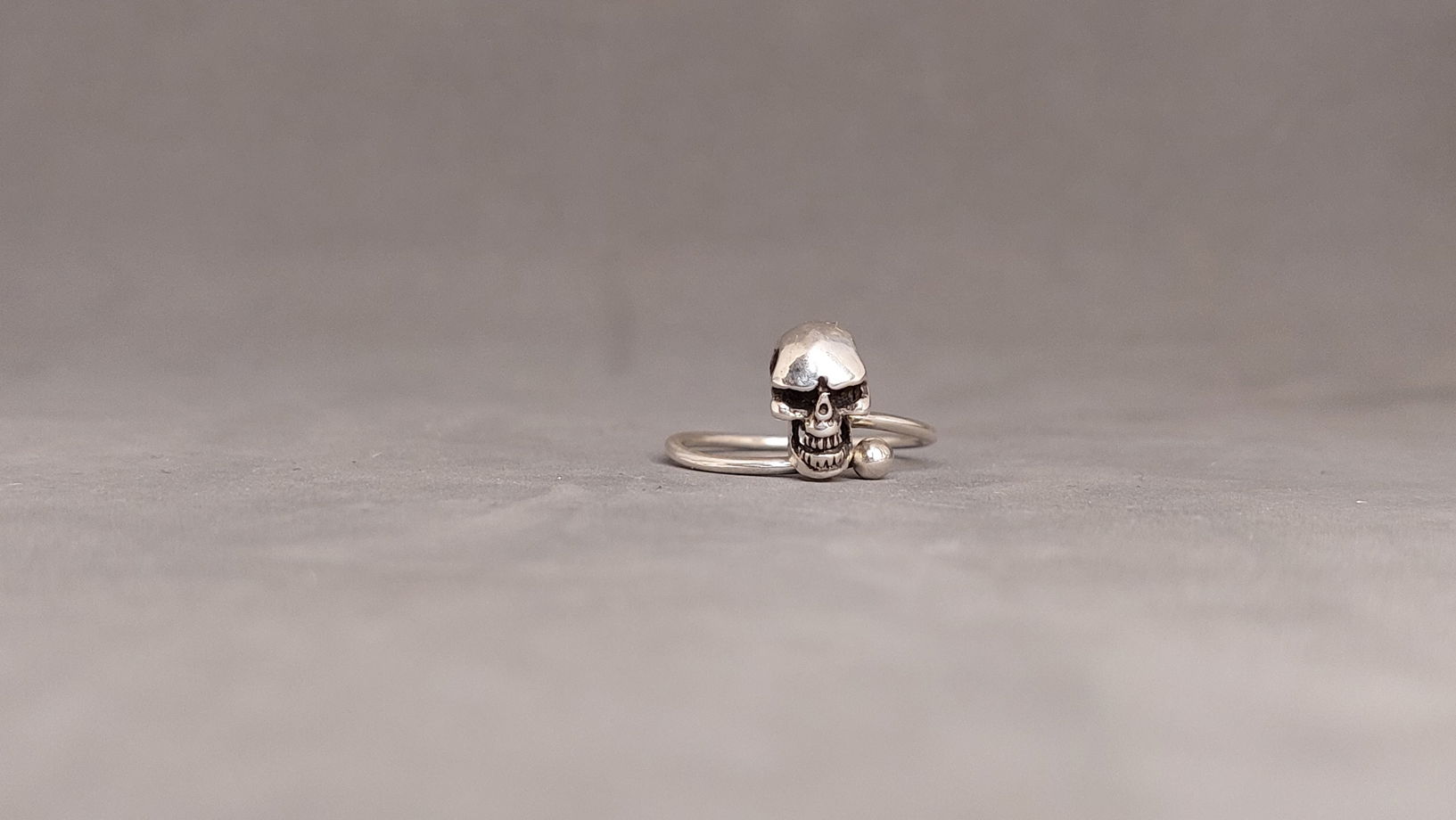 Кольцо с черепом, серебро, размер 16 - 20