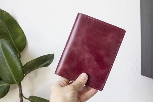 Портмоне из натуральной кожи для прав, СТС, банкнот, пластиковых карт, паспорта, страховки. VIRKUNEN