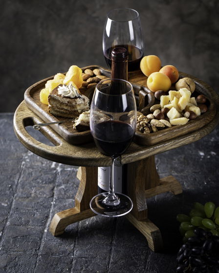 Винный столик на два бокала, местом для бутылки и менажницей от BerezaWood. Цвет "темный орех"