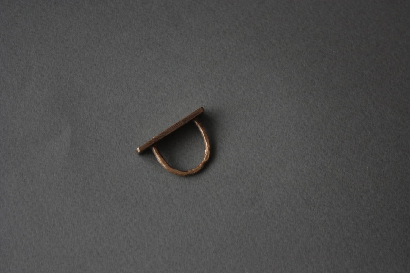 Кольцо из бронзы «Надоело»