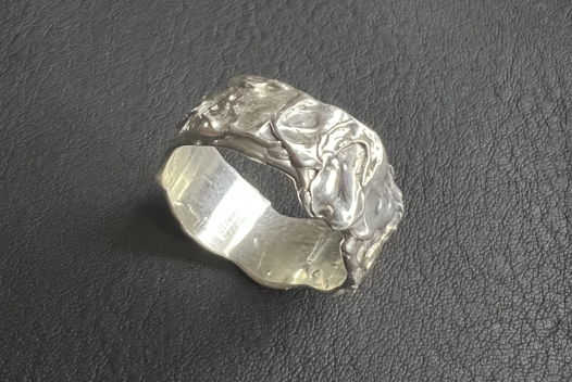Кольцо из серебра «DYM»