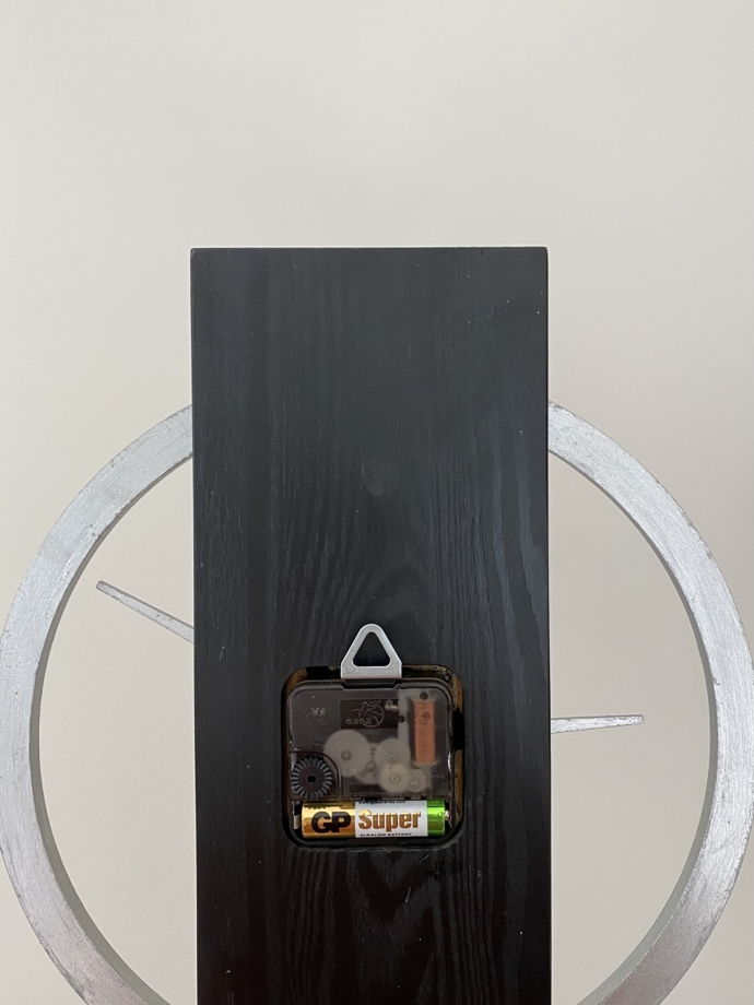 Часы настенные необычные деревянные 35 см