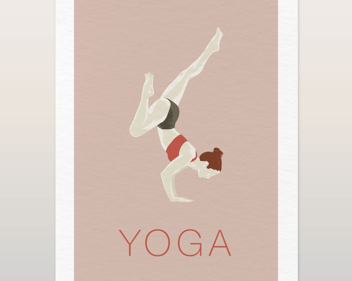 Дизайнерская открытка "Йога в розовом" формата 10х15см