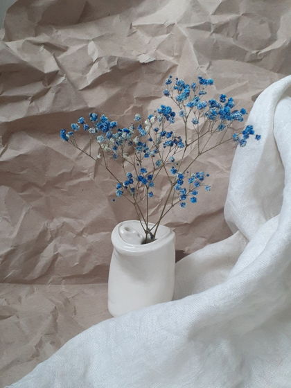 Керамическая декоративная мятая банка-ваза ручной работы