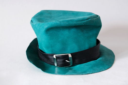 Зеленая кожаная шляпа цилиндр ко Дню Святого Патрика
